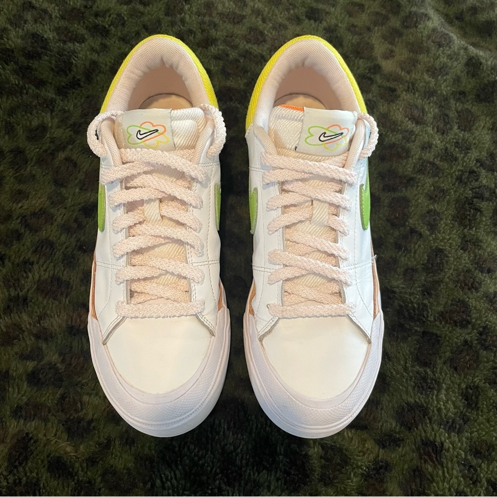 Womens Court Legacy Lift Sneaker - Picture 8 of 15